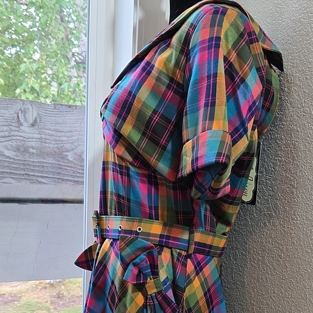 Voodoo Vixen Colorful Plaid Dress. Pockets Size 8. - Picture 4 of 4